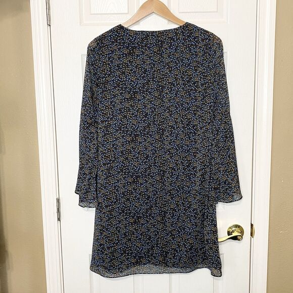 Cabi Poise Mini Shift Dress Size Medium Floral Sheer Overlay Long Bell Sleeve - Picture 7 of 10